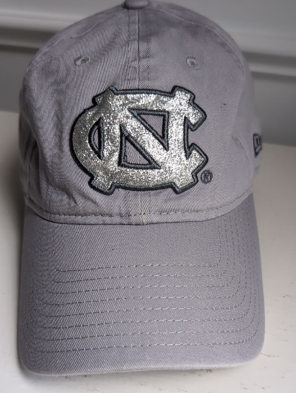 UNC  Womens New Era Gray & Glitter Hat